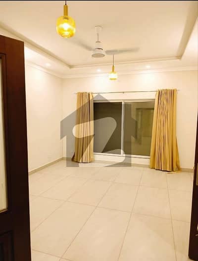 ڈی ایچ اے ڈیفینس فیز 2 ڈی ایچ اے ڈیفینس,اسلام آباد میں 2 کمروں کا 1 کنال زیریں پورشن 85.0 ہزار میں کرایہ پر دستیاب ہے۔