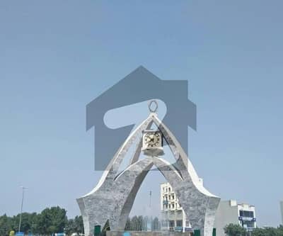 بحریہ ٹاؤن سیکٹر ای بحریہ ٹاؤن,لاہور میں 6 مرلہ رہائشی پلاٹ 1.1 کروڑ میں برائے فروخت۔