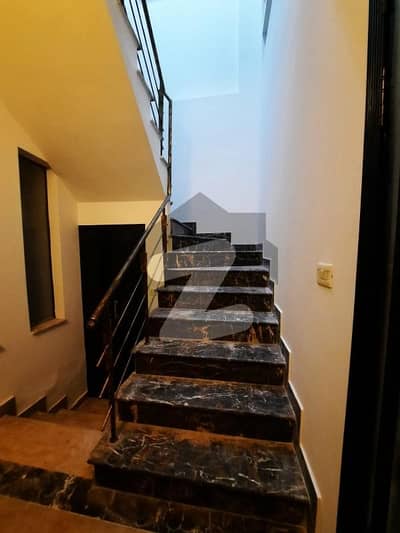 5 Marla Brand New Luxury Upper Portion Available For Rent In Formanites Housing Scheme Block-I Lahore. 3 Master Bedroom Commodition Only Rent [40,000]PKR