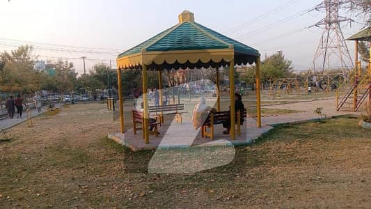 آئی ۔ 14 اسلام آباد میں 8 مرلہ رہائشی پلاٹ 1.4 کروڑ میں برائے فروخت۔