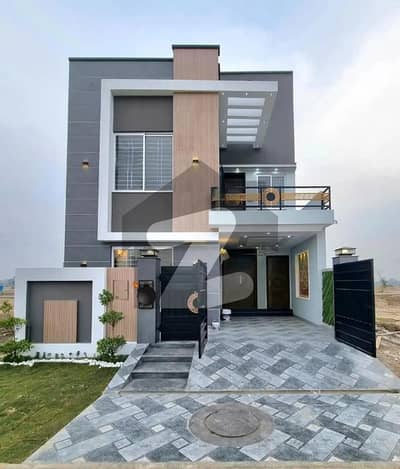 گلبرگ اسلام آباد میں 4 کمروں کا 5 مرلہ مکان 2.75 کروڑ میں برائے فروخت۔