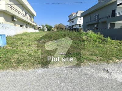 نیول اینکریج - بلاک جے نیول اینکریج,اسلام آباد میں 1 کنال رہائشی پلاٹ 2.85 کروڑ میں برائے فروخت۔