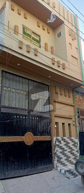 چونگی امر سدھو لاہور میں 3 کمروں کا 4 مرلہ مکان 92.0 لاکھ میں برائے فروخت۔