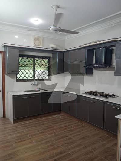 G-10, 444 Sqyd Full House 5-Beds