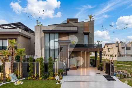 ڈی ایچ اے فیز 6 - بلاک ایچ فیز 6,ڈیفنس (ڈی ایچ اے),لاہور میں 6 کمروں کا 1 کنال مکان 23.75 کروڑ میں برائے فروخت۔