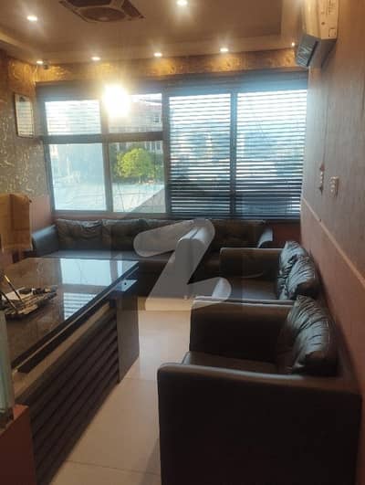 ایف ۔ 11 مرکز ایف ۔ 11,اسلام آباد میں 2 مرلہ Studio دفتر 1.1 لاکھ میں کرایہ پر دستیاب ہے۔