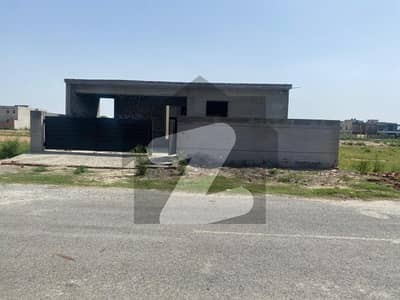 خیابان امین - بلاک پی خیابانِ امین,لاہور میں 4 کمروں کا 1 کنال مکان 2.4 کروڑ میں برائے فروخت۔