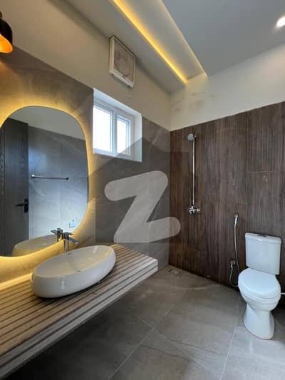 بحریہ انکلیو - سیکٹر ایچ بحریہ انکلیو,بحریہ ٹاؤن,اسلام آباد میں 3 کمروں کا 5 مرلہ مکان 2.65 کروڑ میں برائے فروخت۔