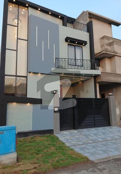 سٹی ہاؤسنگ سوسائٹی گوجرانوالہ میں 4 کمروں کا 5 مرلہ مکان 1.9 کروڑ میں برائے فروخت۔