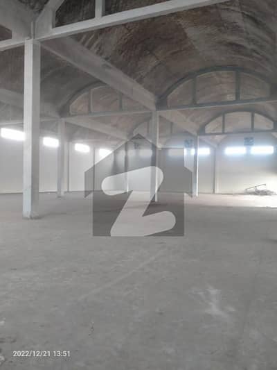 ملتان روڈ لاہور میں 10 کمروں کا 16 کنال گودام 20.0 لاکھ میں کرایہ پر دستیاب ہے۔