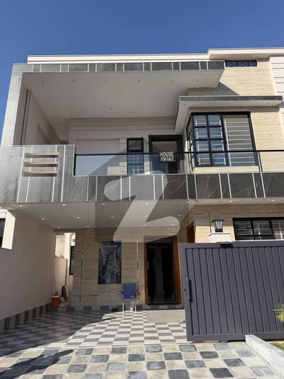 جناح گارڈنز ایف ای سی ایچ ایس,اسلام آباد میں 4 کمروں کا 7 مرلہ مکان 3.7 کروڑ میں برائے فروخت۔