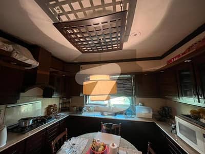 10 Marla house for sale in wapda town Lahore