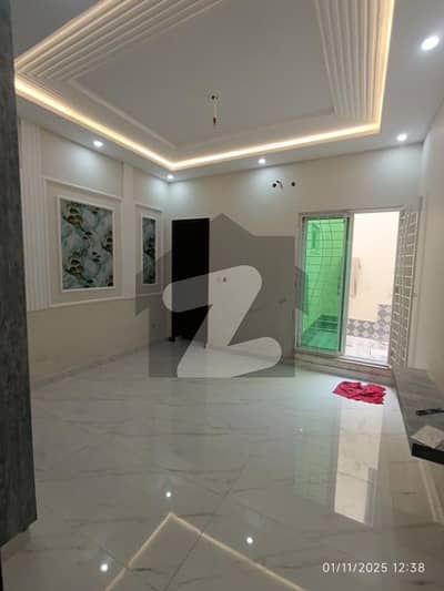 کیولری گراؤنڈ لاہور میں 3 کمروں کا 4 مرلہ مکان 2.53 کروڑ میں برائے فروخت۔