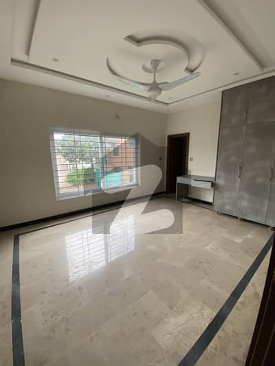 10 Marla House forsale