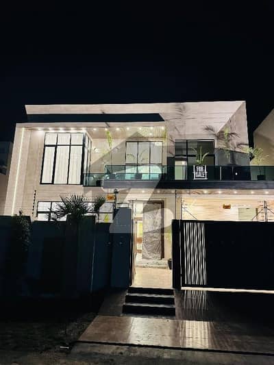 ڈی ایچ اے فیز 1 ۔ سیکٹر ایم ڈی ایچ اے فیز 1,ڈی ایچ اے ڈیفینس,ملتان میں 5 کمروں کا 1 کنال مکان 6.5 کروڑ میں برائے فروخت۔ ڈی ایچ اے فیز 1 ۔ سیکٹر ایم ڈی ایچ اے فیز 1,ڈی ایچ اے ڈیفینس,ملتان میں 5 کمروں کا 1 کنال مکان 6.5 کروڑ میں برائے فروخت۔