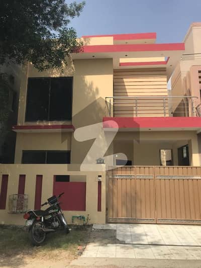5 Marla House for Sale in P Block, Valencia Town, Lahore