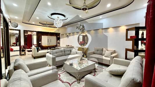 بحریہ ٹاؤن فیز 8 ۔ عمر بلاک بحریہ ٹاؤن فیز 8 ۔ سفاری ویلی,بحریہ ٹاؤن فیز 8,بحریہ ٹاؤن راولپنڈی,راولپنڈی میں 5 کمروں کا 7 مرلہ مکان 2.95 کروڑ میں برائے فروخت۔