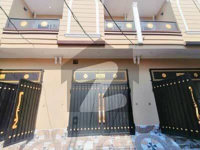 پیکو روڈ لاہور میں 3 کمروں کا 2 مرلہ مکان 1.3 کروڑ میں برائے فروخت۔