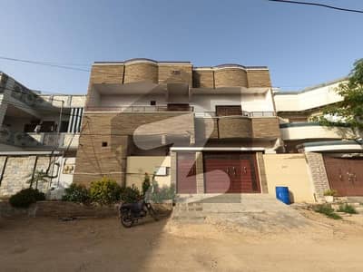 Prime Location House In Sadaf Cooperative Housing Society Sized 400 Square Yards Is Available
