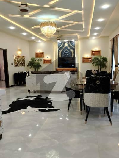 Dream Home Alert! 600 Sq Yards Just like Brand New Luxury House