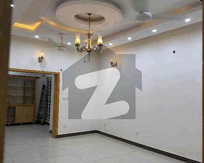 Upper Portion In G-13 For rent