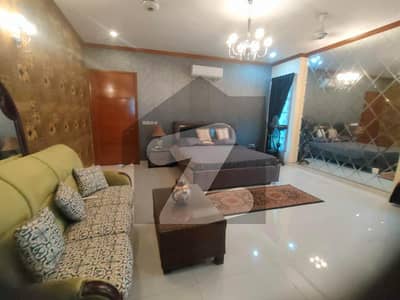 Upper Portion for Rent | Fully Furnished | 500 Sq Yards | 30th Street, Muhafiz