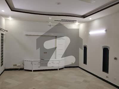 35x70 Full House Available For Rent In G-13-1 Islamabad On Ideal Location