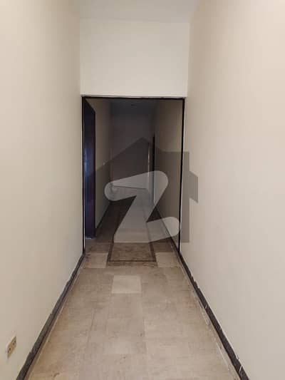 Premium Prime Location 500 Square Yards Upper Portion Is Available For rent In Karachi