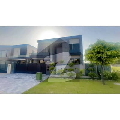 ڈی ایچ اے فیز 7 - بلاک ایس فیز 7,ڈیفنس (ڈی ایچ اے),لاہور میں 5 کمروں کا 1 کنال مکان 11.0 کروڑ میں برائے فروخت۔ ڈی ایچ اے فیز 7 - بلاک ایس فیز 7,ڈیفنس (ڈی ایچ اے),لاہور میں 5 کمروں کا 1 کنال مکان 11.0 کروڑ میں برائے فروخت۔