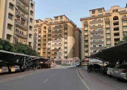 10 Marla Flat Is Available For Rent