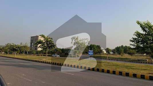 ڈی ایچ اے فیز 5 ۔ سیکٹر ایف1 ڈی ایچ اے ڈیفینس فیز 5,ڈی ایچ اے ڈیفینس,اسلام آباد میں 10 مرلہ رہائشی پلاٹ 1.6 کروڑ میں برائے فروخت۔