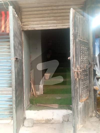 ڈی ایچ اے فیز 5 ڈی ایچ اے ڈیفینس,کراچی میں 4 مرلہ Studio دفتر 60.0 ہزار میں کرایہ پر دستیاب ہے۔