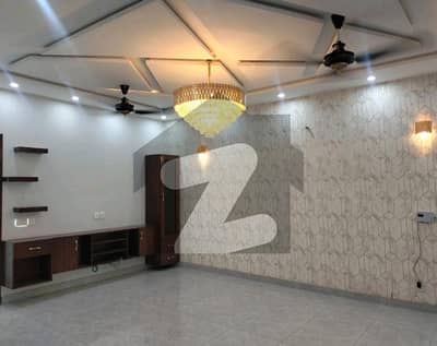 Bahria Town - Sector C House Sized 1 Kanal