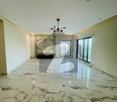 10 Marla 3 Bedroom Apartment Available For Sale Askari 11 Lahore