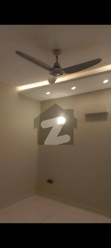 P8 Villa 272 Sq Yard 4bed Drawing N Lounge House For Sale