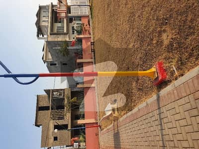 آئی سی آئی سٹاف کوآپریٹو ہاؤسنگ سوسائٹی سکیم 33,کراچی میں 10 مرلہ رہائشی پلاٹ 1.58 کروڑ میں برائے فروخت۔