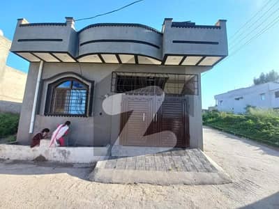 ائیرپورٹ ہاؤسنگ سوسائٹی - سیکٹر 4 ائیرپورٹ ہاؤسنگ سوسائٹی,راولپنڈی میں 4 کمروں کا 4 مرلہ مکان 80.0 لاکھ میں برائے فروخت۔