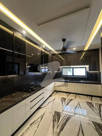 *DHA phase 5 Islamabad*  *1kanal upper portion* *Like brand New* Available for Rent   3 bedroom  3 washroom  1 TV lounge  1 kitchen  1 drawing + dining  1 store room  1 car park  1 servant room