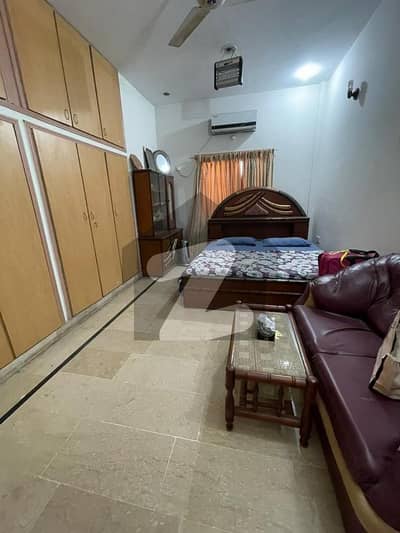 3 bed Drawing Dining Gulshan-e-Iqbal block 4
