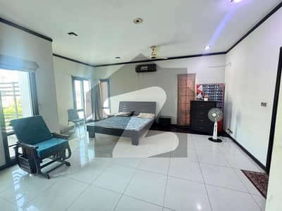 500 Yard Bungalow Available For Sale