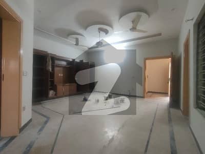 9 Marla (30x70) Beautiful Upper Portion For Rent In G-14/4 Islamabad