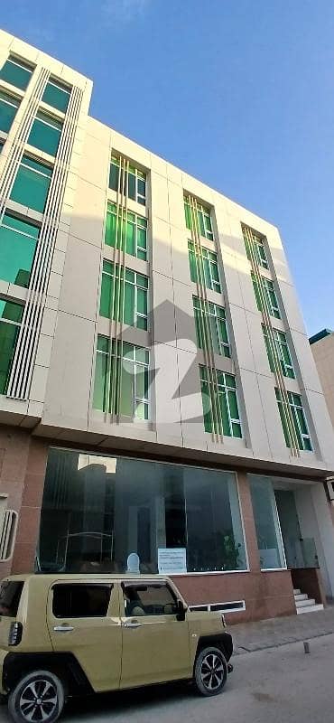 GROUND FOR RENT MURTAZA COMMERCIAL  1650 SQFT ALSO AVAILABLE WITH BASEMENT  WITH 1ST FLOOR