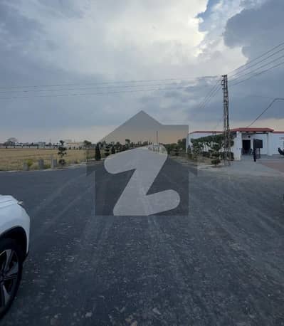 65 Lac Per Kanal At Main Barki Road - Top Location