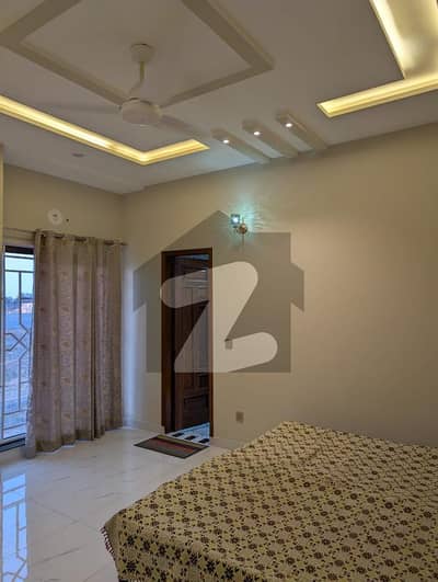 بحریہ ٹاؤن ۔ بلاک سی سی بحریہ ٹاؤن سیکٹرڈی,بحریہ ٹاؤن,لاہور میں 2 کمروں کا 5 مرلہ بالائی پورشن 40.0 ہزار میں کرایہ پر دستیاب ہے۔