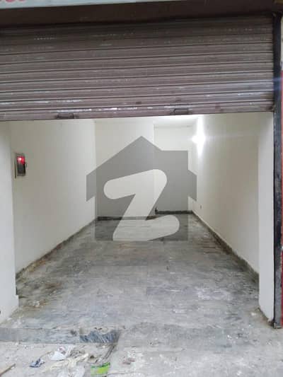 نواب ٹاؤن لاہور میں 2 مرلہ Studio دکان 25.0 ہزار میں کرایہ پر دستیاب ہے۔