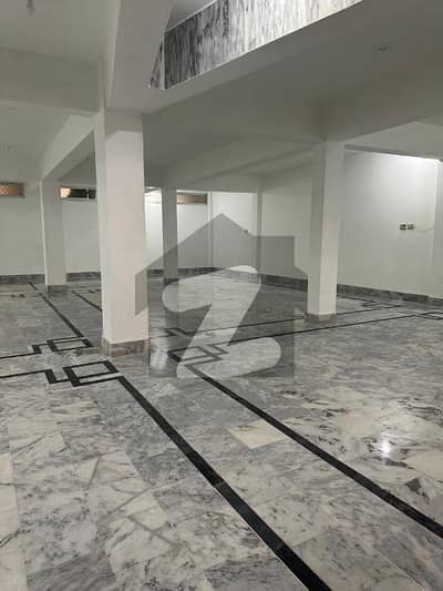 آئی ۔ 10 اسلام آباد میں 10 مرلہ Studio دفتر 3.75 لاکھ میں کرایہ پر دستیاب ہے۔