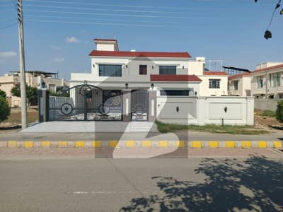 Prime Location 17 Marla House In Buch Executive Villas - Phase 1 For sale