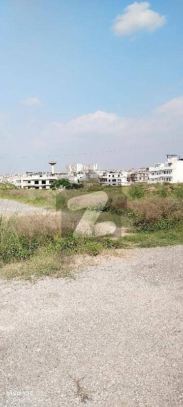 G14/2 Plot For Sale Size 35*70 Near To Possession