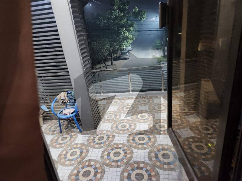 ویلینشیاء ہاؤسنگ سوسائٹی لاہور میں 3 کمروں کا 10 مرلہ مکان 3.0 لاکھ میں کرایہ پر دستیاب ہے۔ ویلینشیاء ہاؤسنگ سوسائٹی لاہور میں 3 کمروں کا 10 مرلہ مکان 3.0 لاکھ میں کرایہ پر دستیاب ہے۔