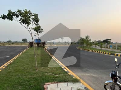 ایل ڈی اے سٹی فیز 1 - جناح سیکٹر ایل ڈی اے سٹی فیز 1,ایل ڈی اے سٹی,ایل ڈی اے روڈ,لاہور میں 10 مرلہ رہائشی پلاٹ 73.0 لاکھ میں برائے فروخت۔